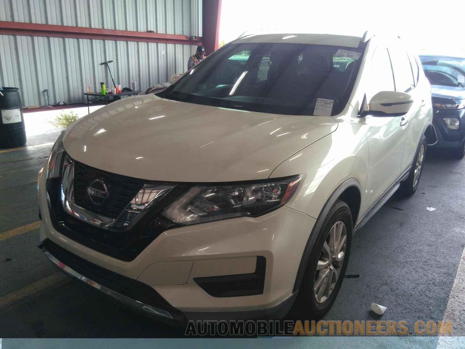 KNMAT2MTXJP606460 Nissan Rogue 2018