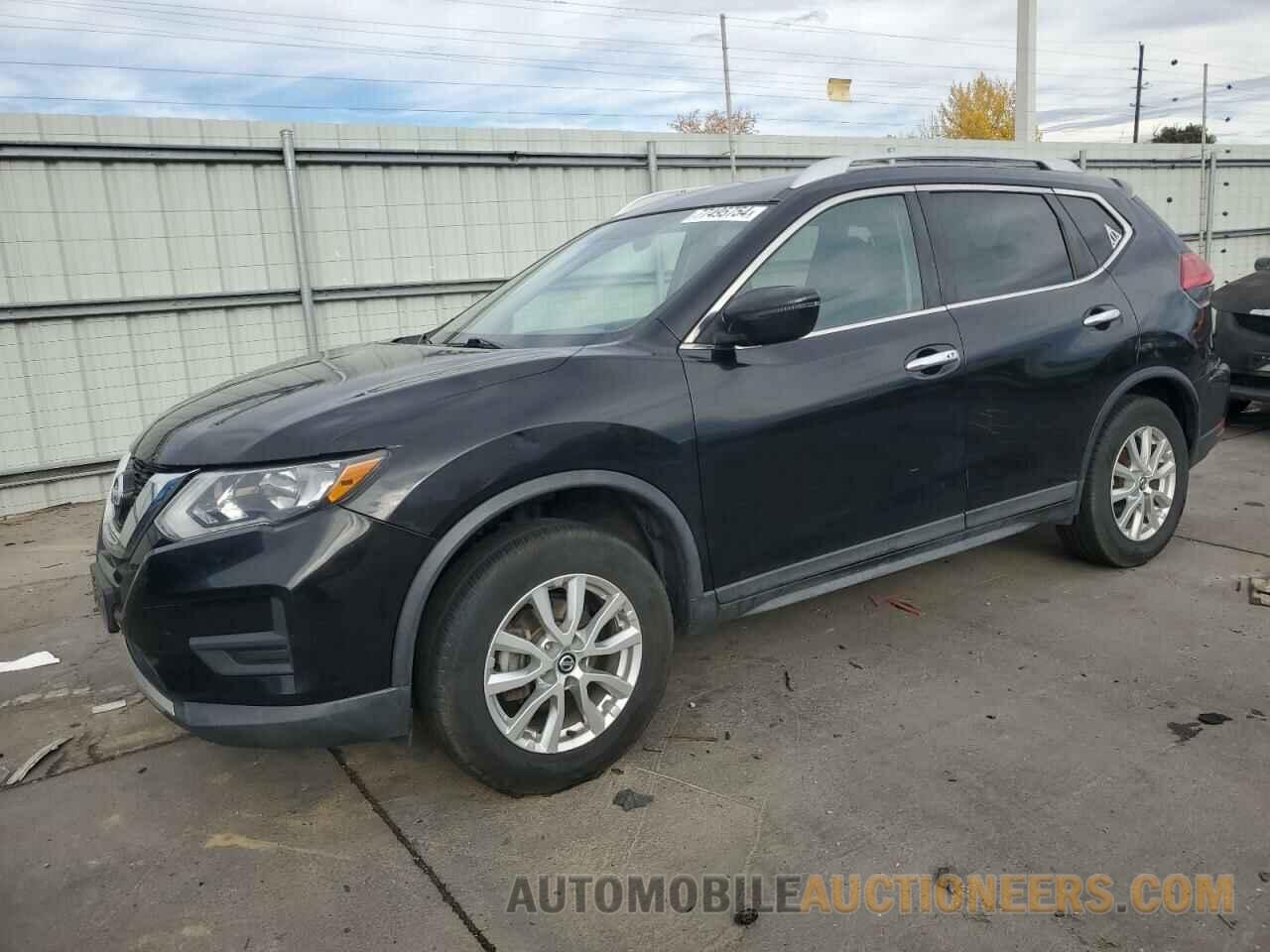 KNMAT2MV0HP511790 NISSAN ROGUE 2017