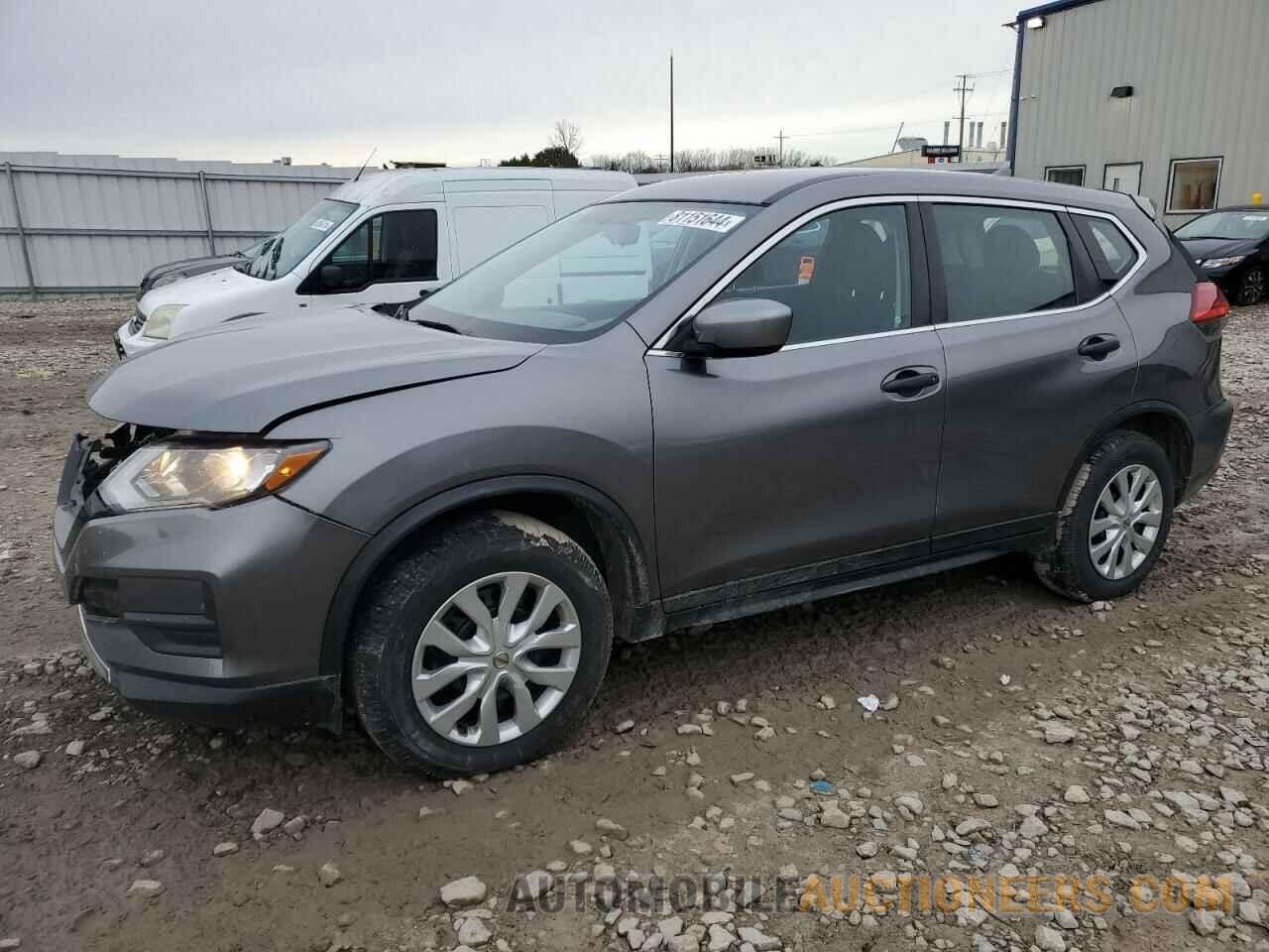 KNMAT2MV0HP552615 NISSAN ROGUE 2017