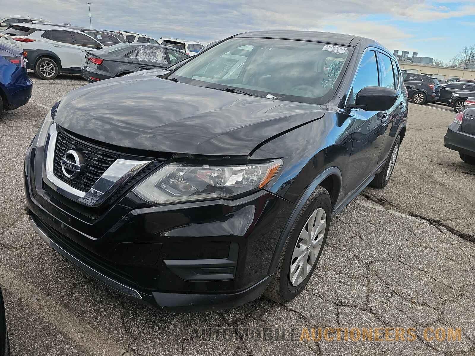 KNMAT2MV0HP555899 Nissan Rogue 2017