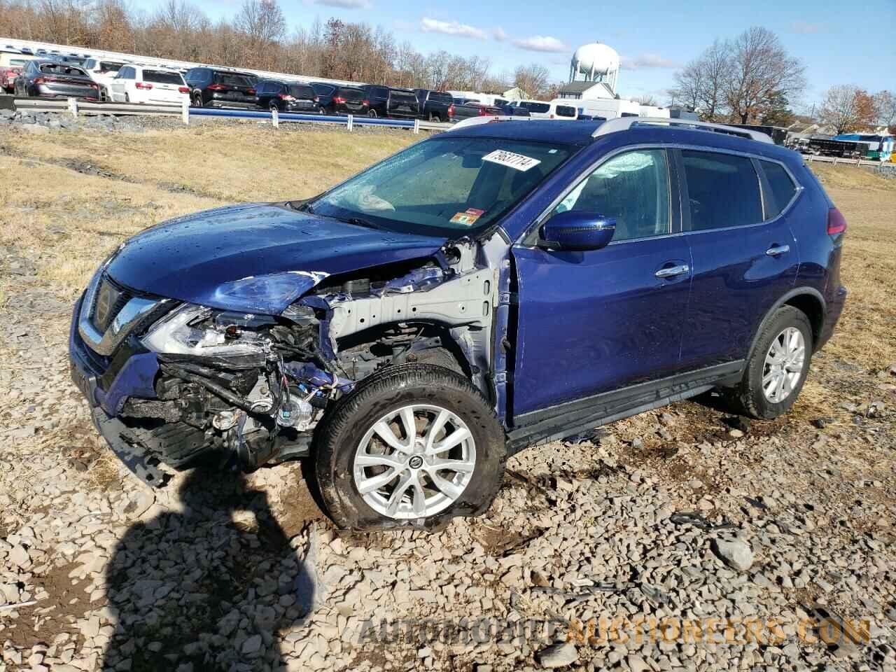 KNMAT2MV0HP582827 NISSAN ROGUE 2017