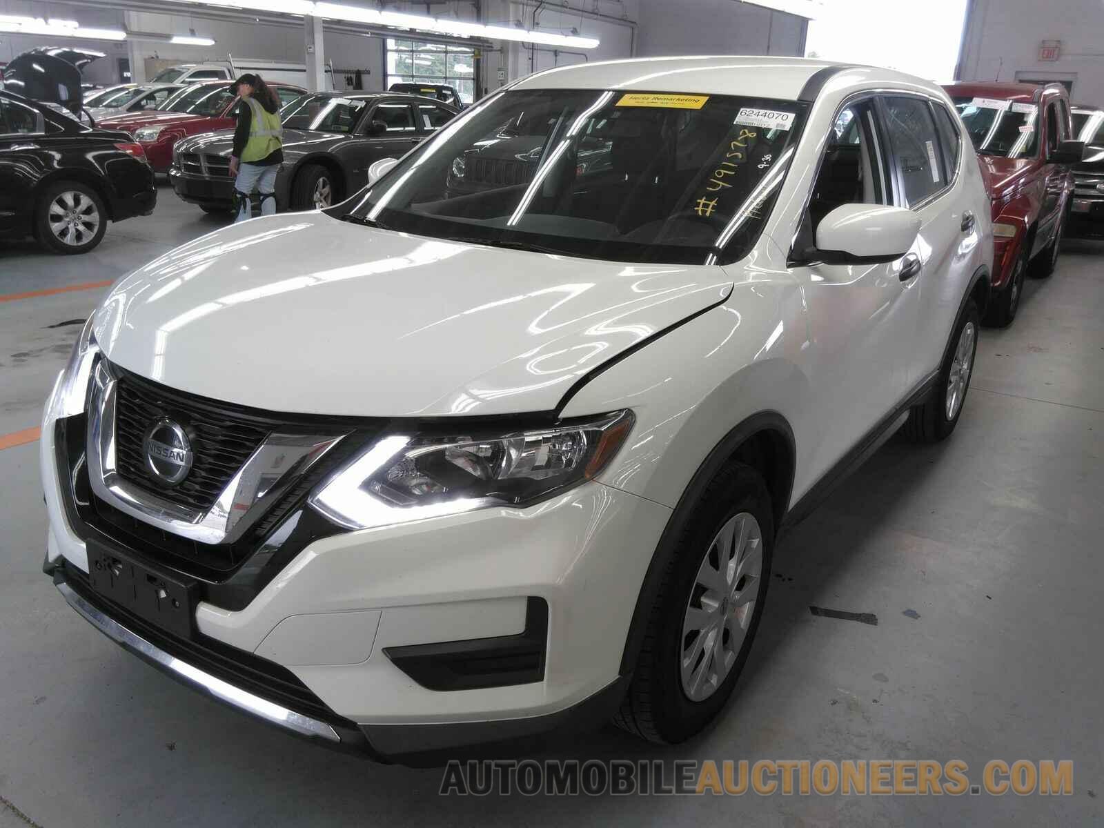 KNMAT2MV0JP531267 Nissan Rogue 2018