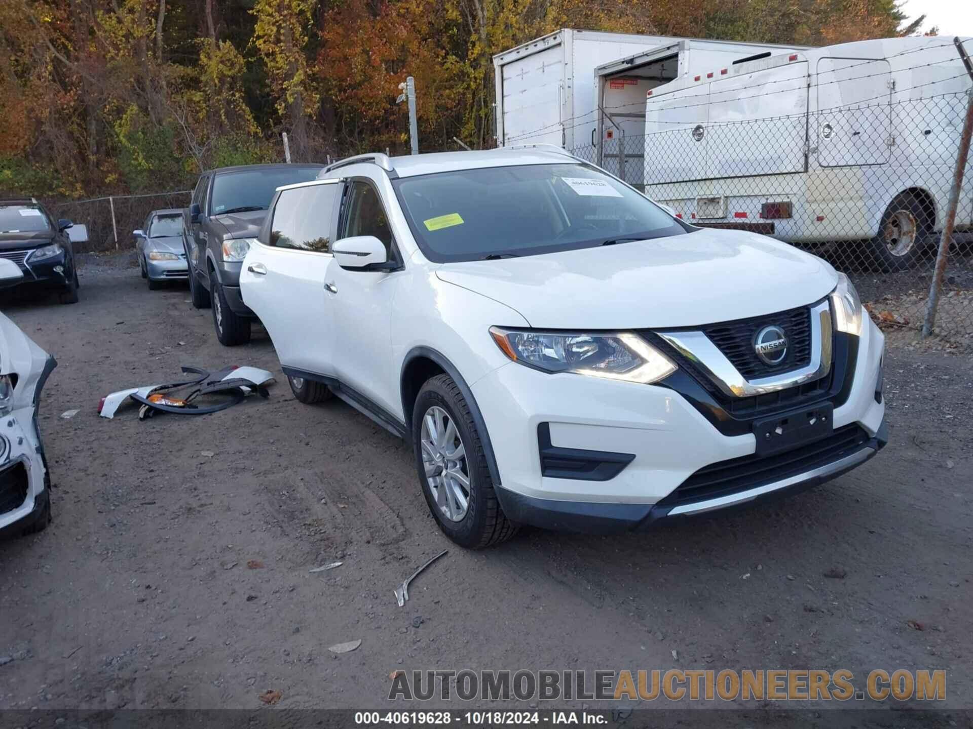 KNMAT2MV0JP533276 NISSAN ROGUE 2018