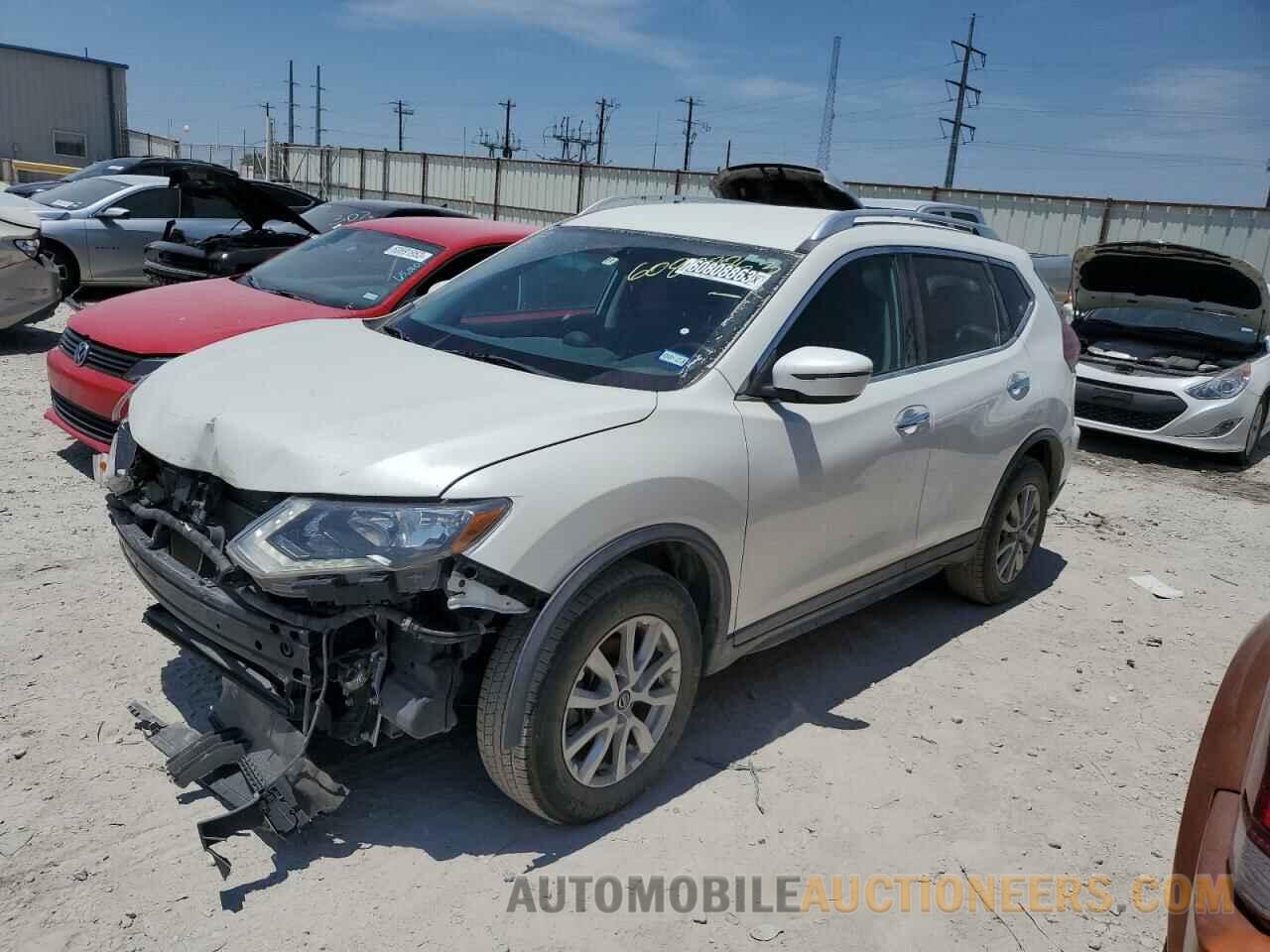 KNMAT2MV0JP555651 NISSAN ROGUE 2018