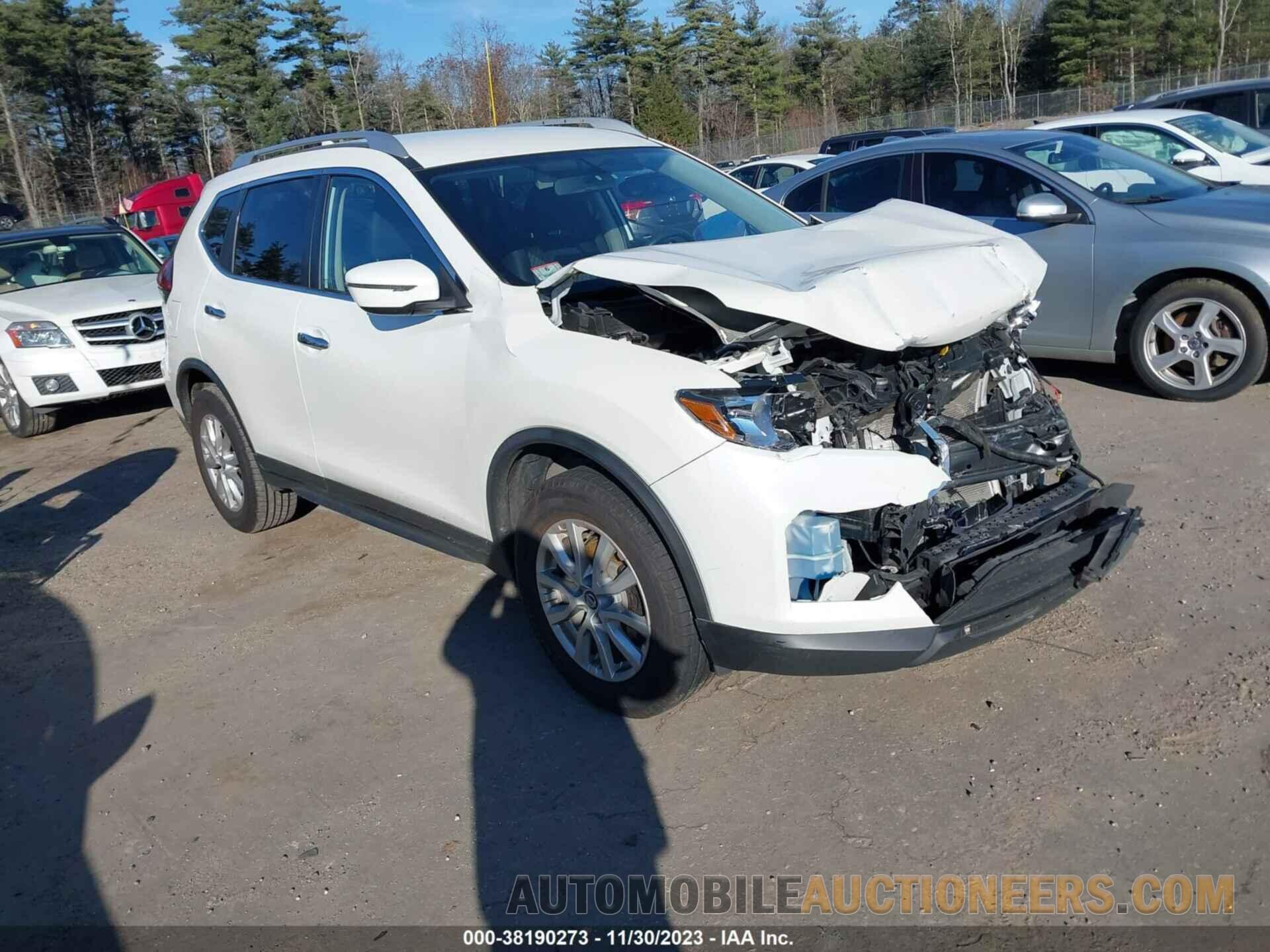 KNMAT2MV0JP557495 NISSAN ROGUE 2018