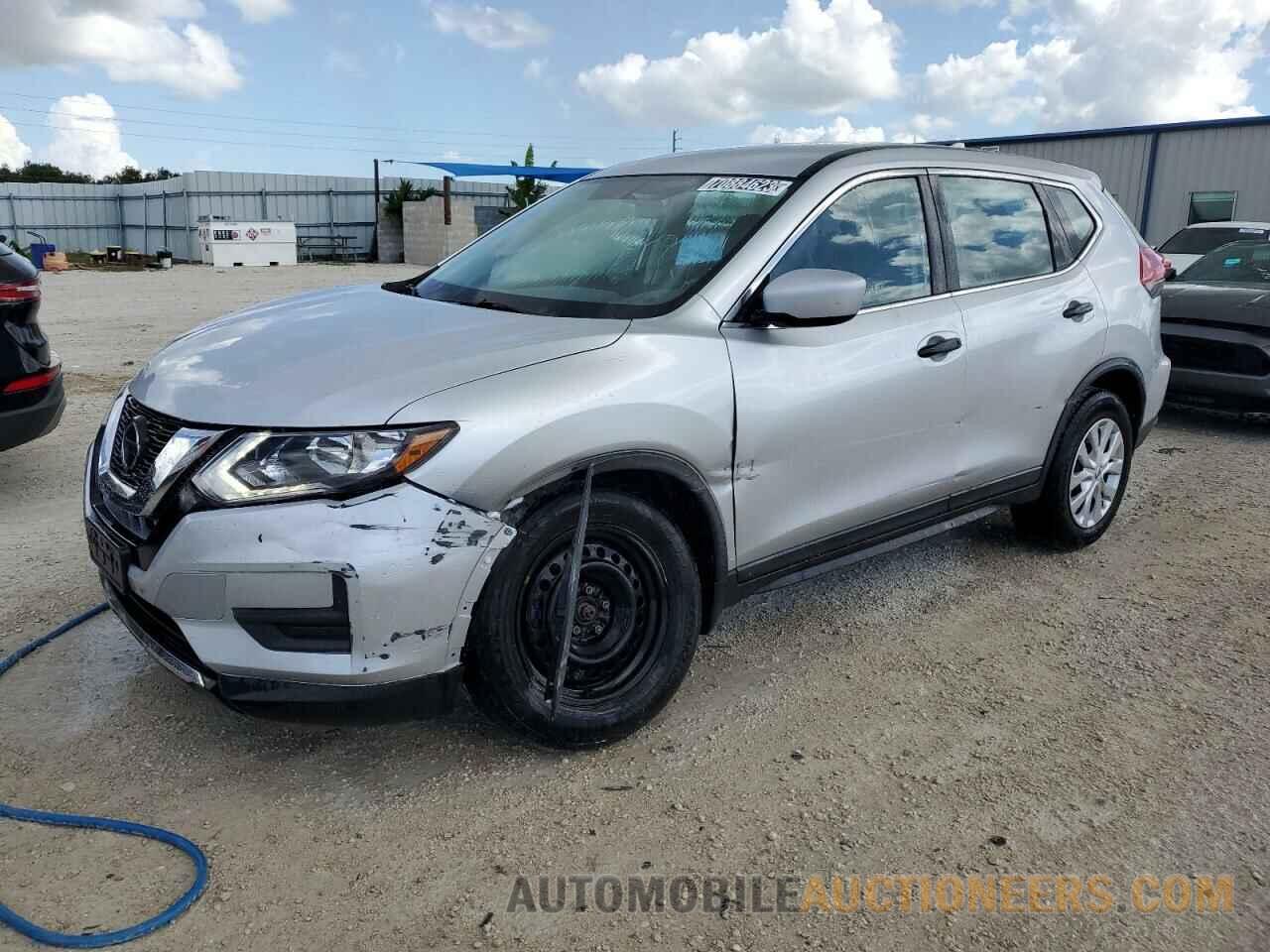 KNMAT2MV0JP575074 NISSAN ROGUE 2018