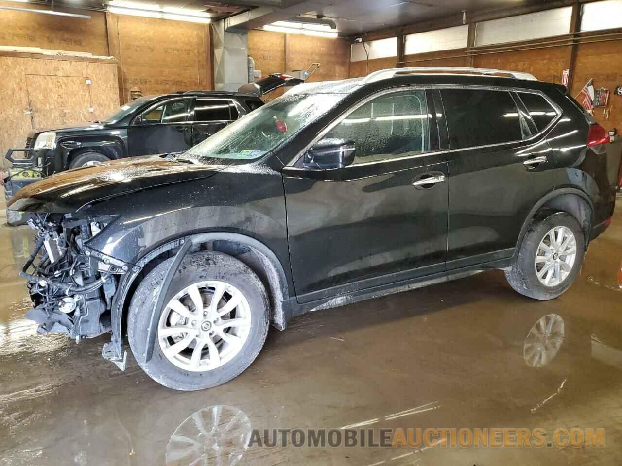 KNMAT2MV0JP622653 NISSAN ROGUE 2018