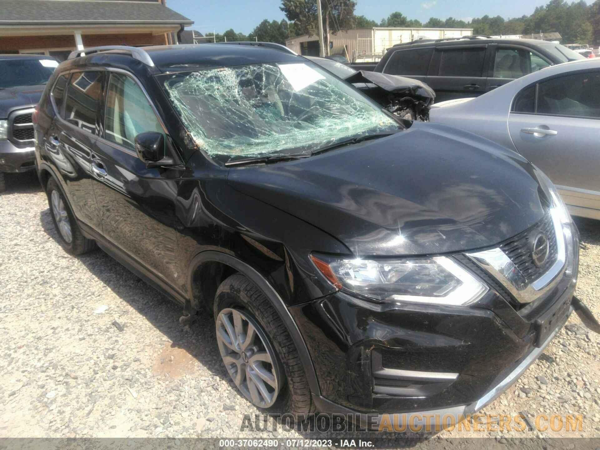 KNMAT2MV0KP521677 NISSAN ROGUE 2019