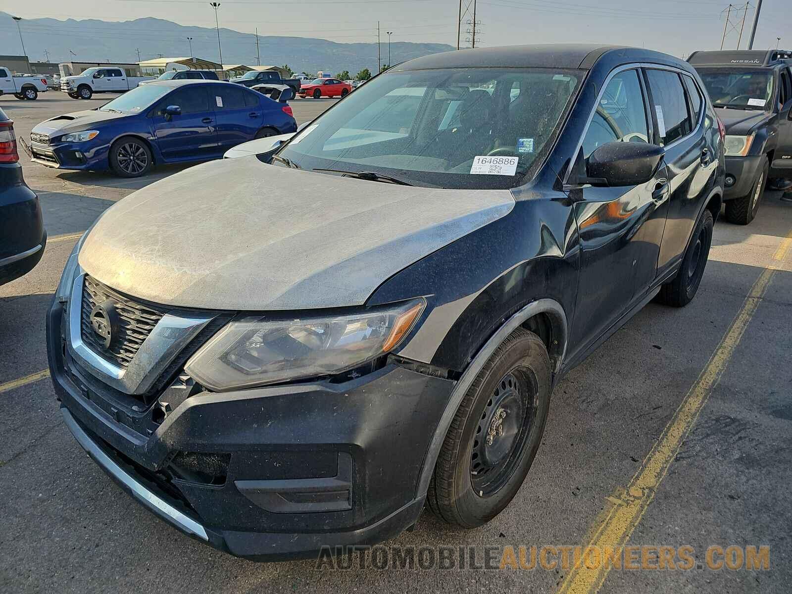 KNMAT2MV1HP605581 Nissan Rogue 2017