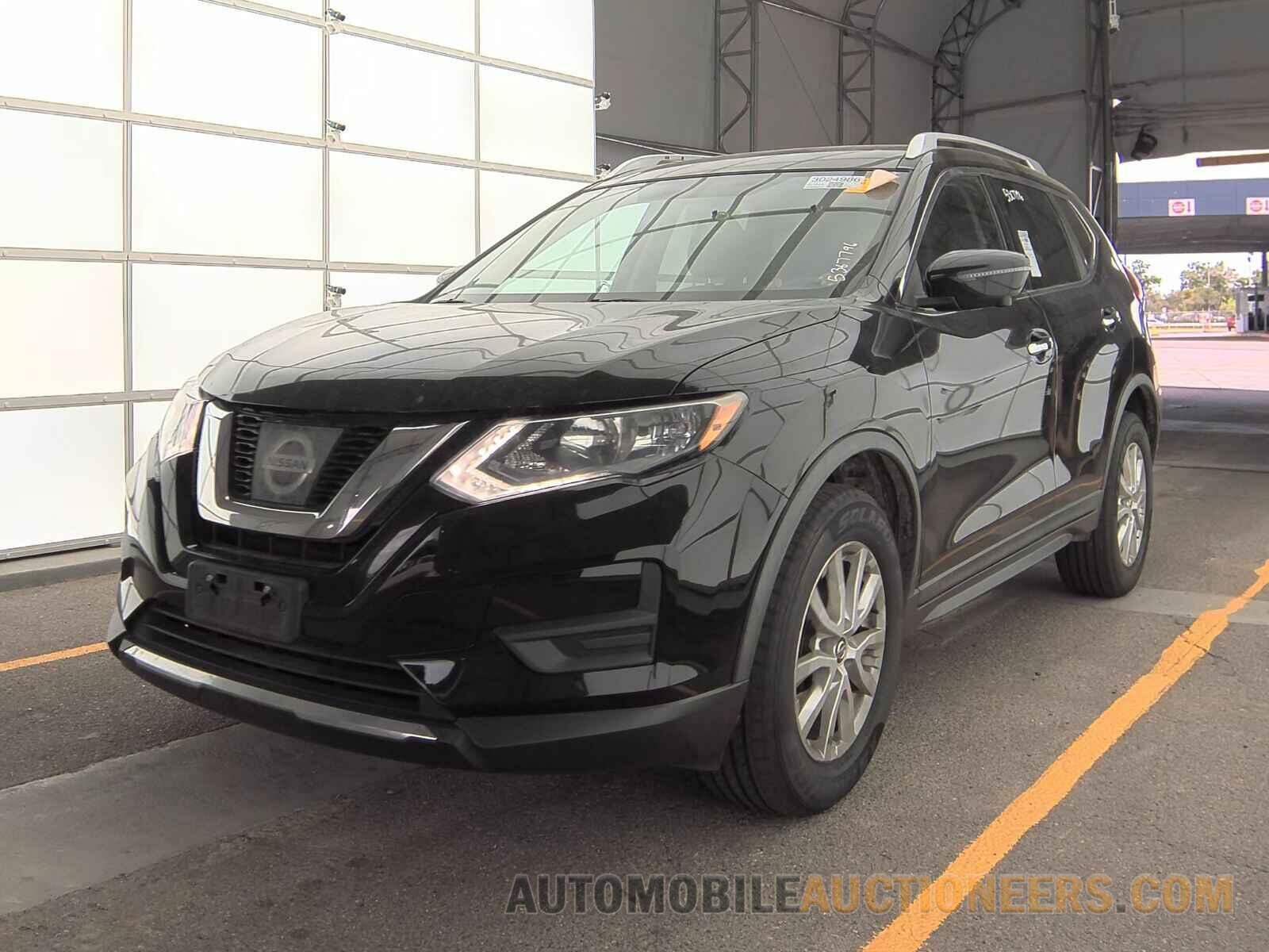 KNMAT2MV1HP615429 Nissan Rogue 2017