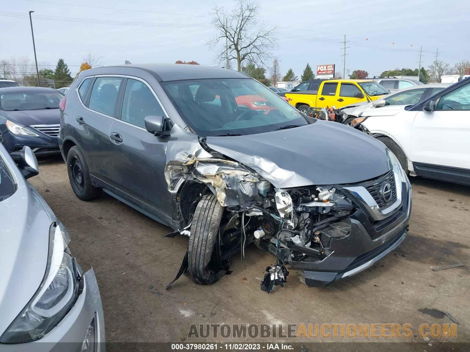 KNMAT2MV1JP525199 NISSAN ROGUE 2018