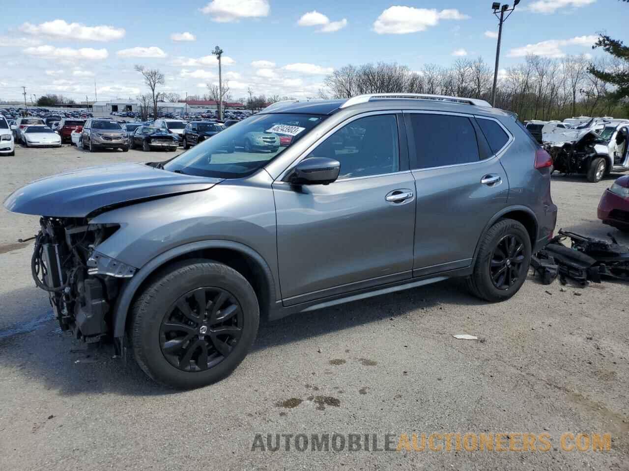 KNMAT2MV1JP541399 NISSAN ROGUE 2018