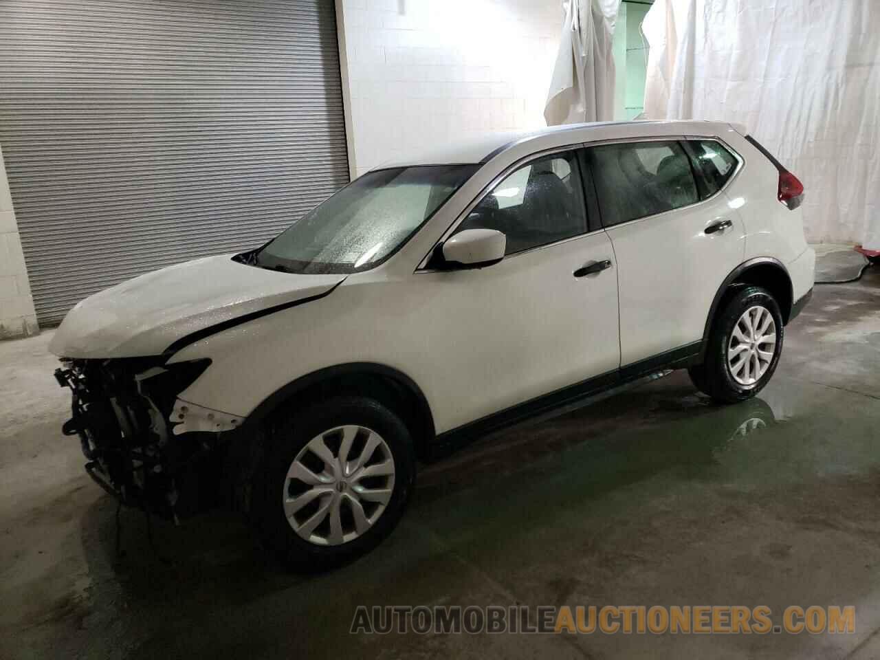 KNMAT2MV1JP570417 NISSAN ROGUE 2018