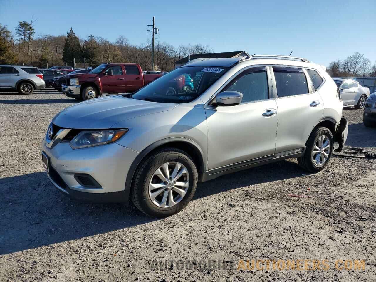 KNMAT2MV2FP508063 NISSAN ROGUE 2015