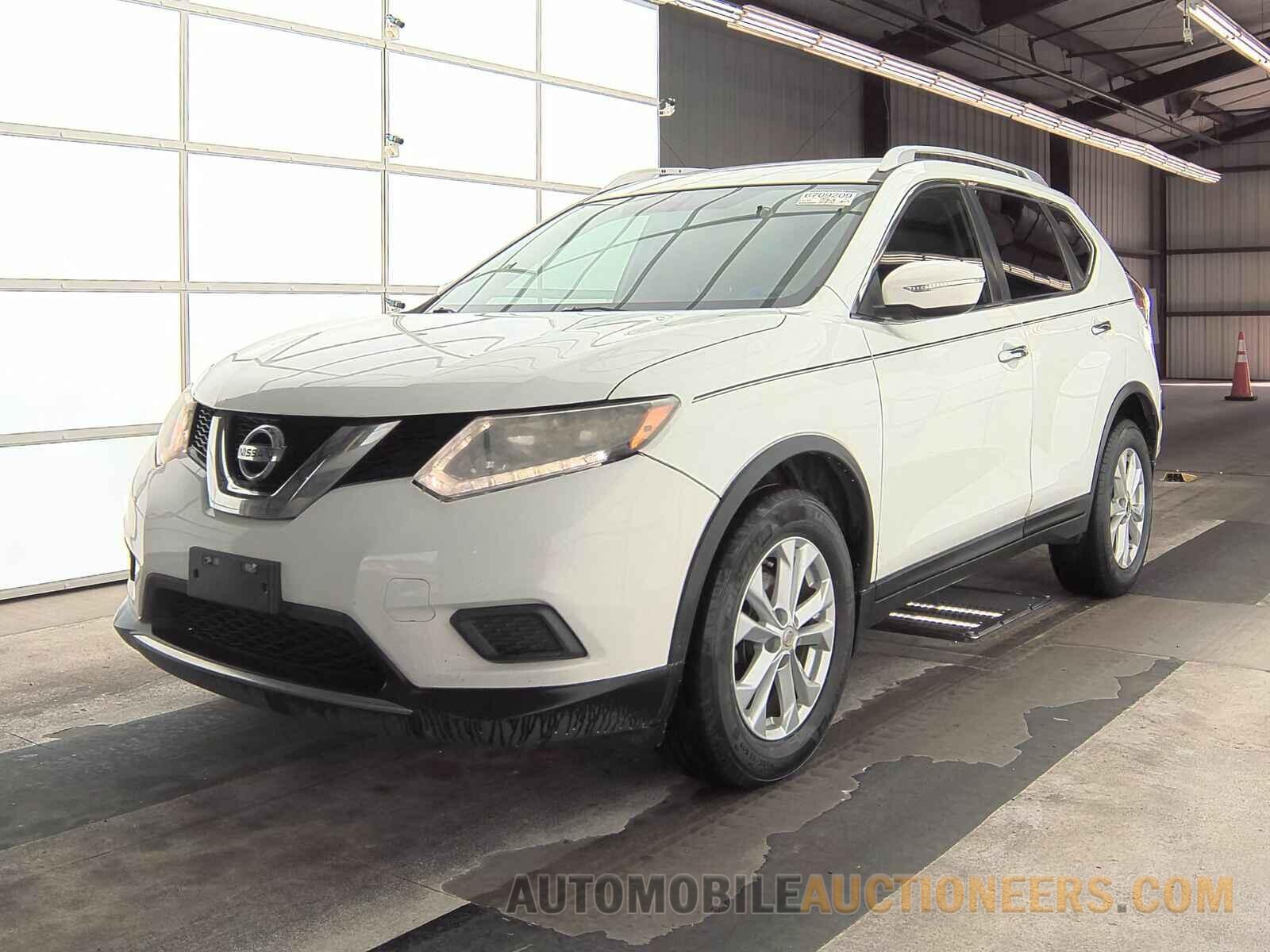 KNMAT2MV2FP588562 Nissan Rogue 2015