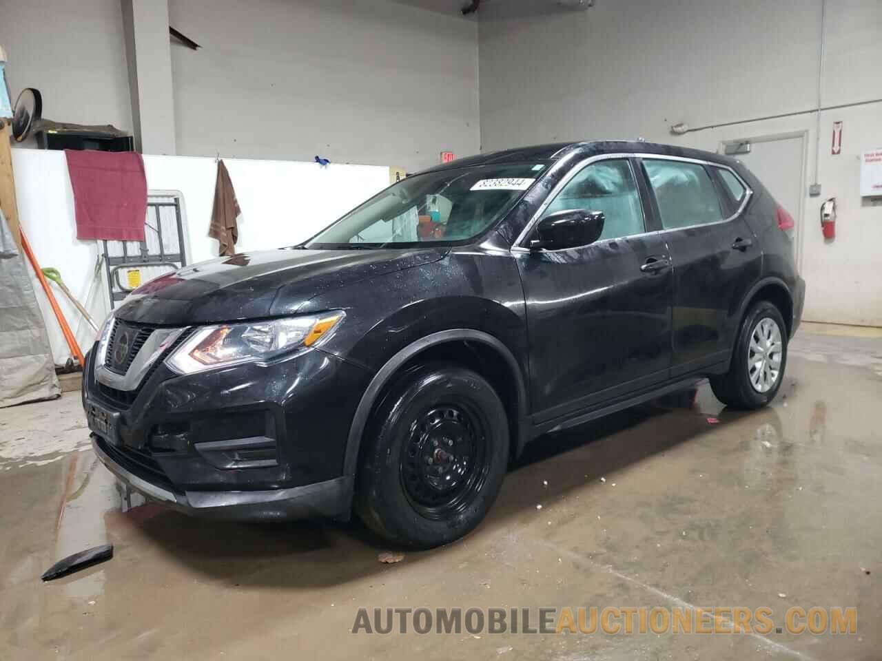 KNMAT2MV2HP586412 NISSAN ROGUE 2017