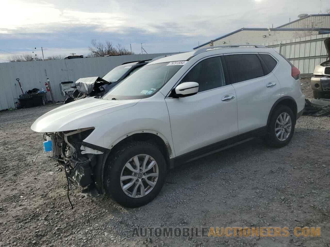 KNMAT2MV2HP603063 NISSAN ROGUE 2017