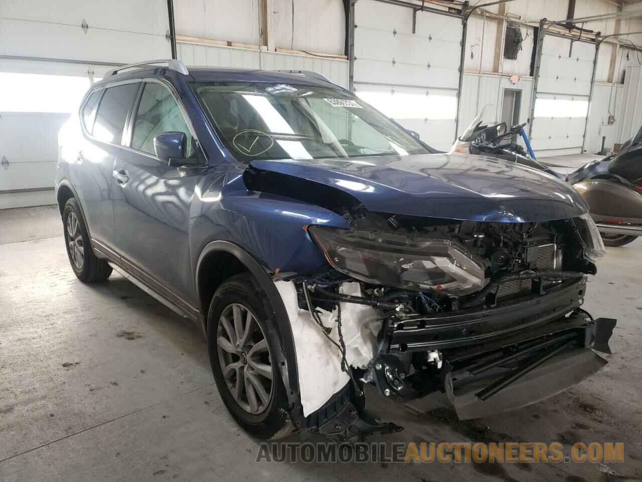 KNMAT2MV2JP556090 NISSAN ROGUE 2018