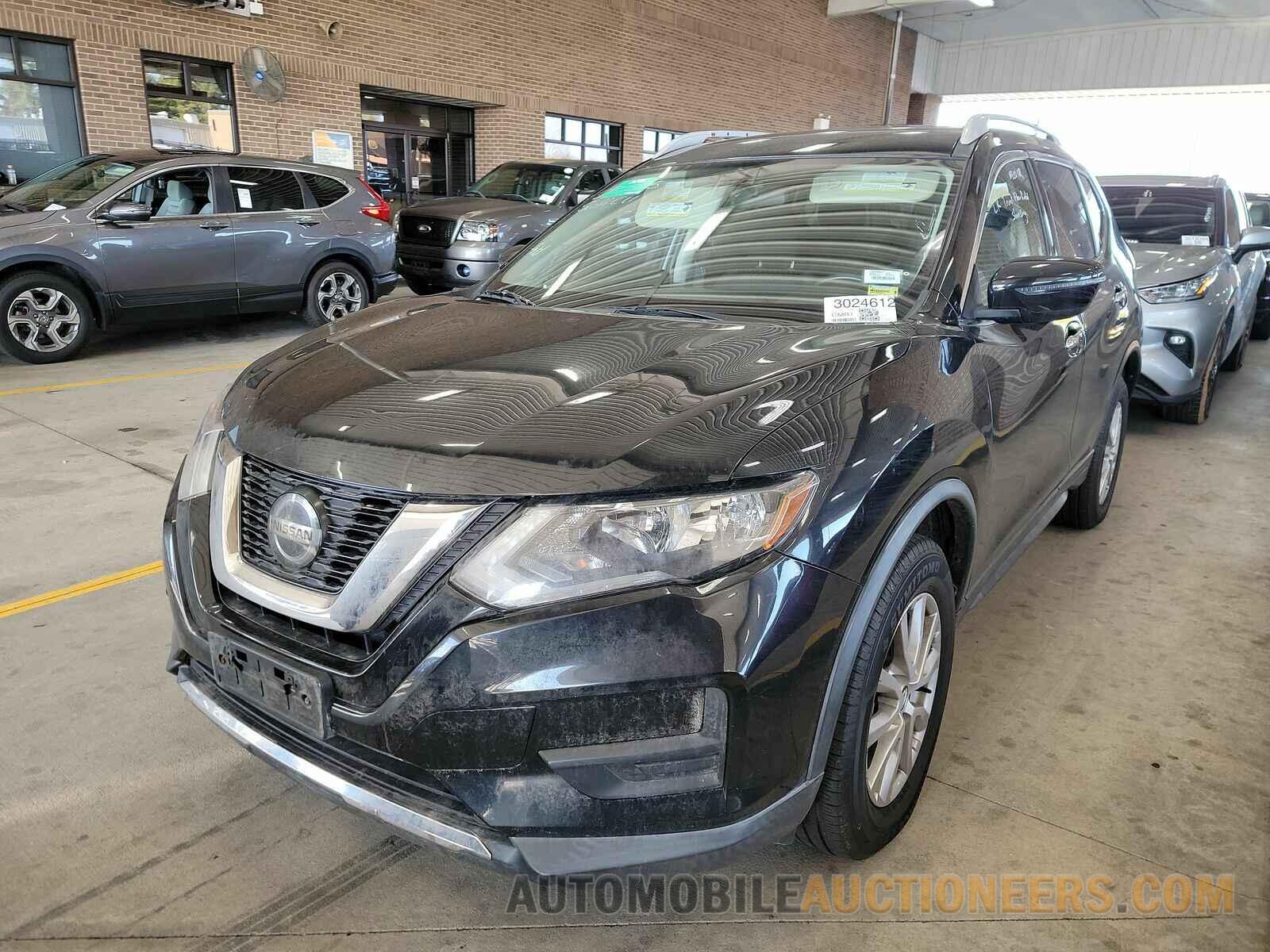 KNMAT2MV2JP621424 Nissan Rogue 2018