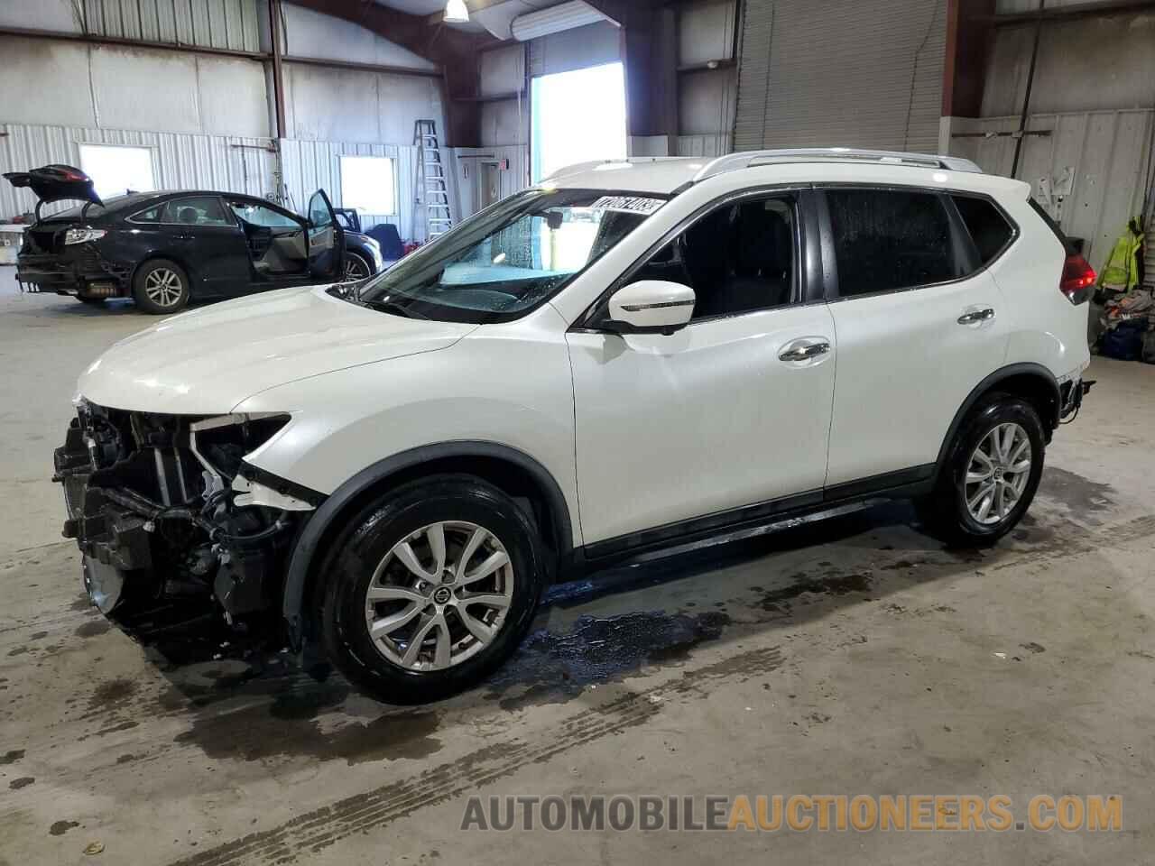 KNMAT2MV3JP570094 NISSAN ROGUE 2018