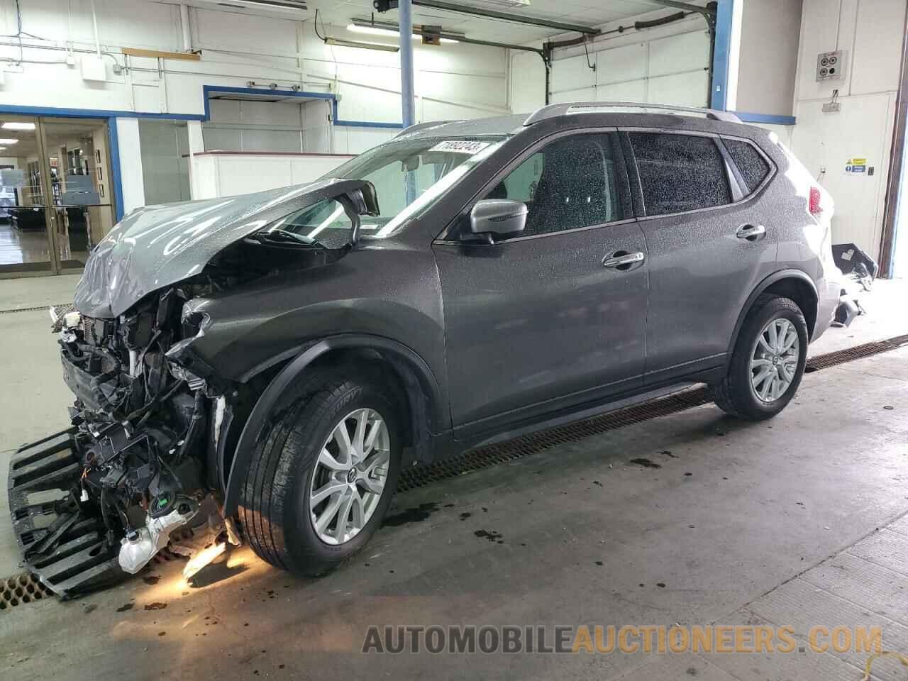 KNMAT2MV3JP575392 NISSAN ROGUE 2018