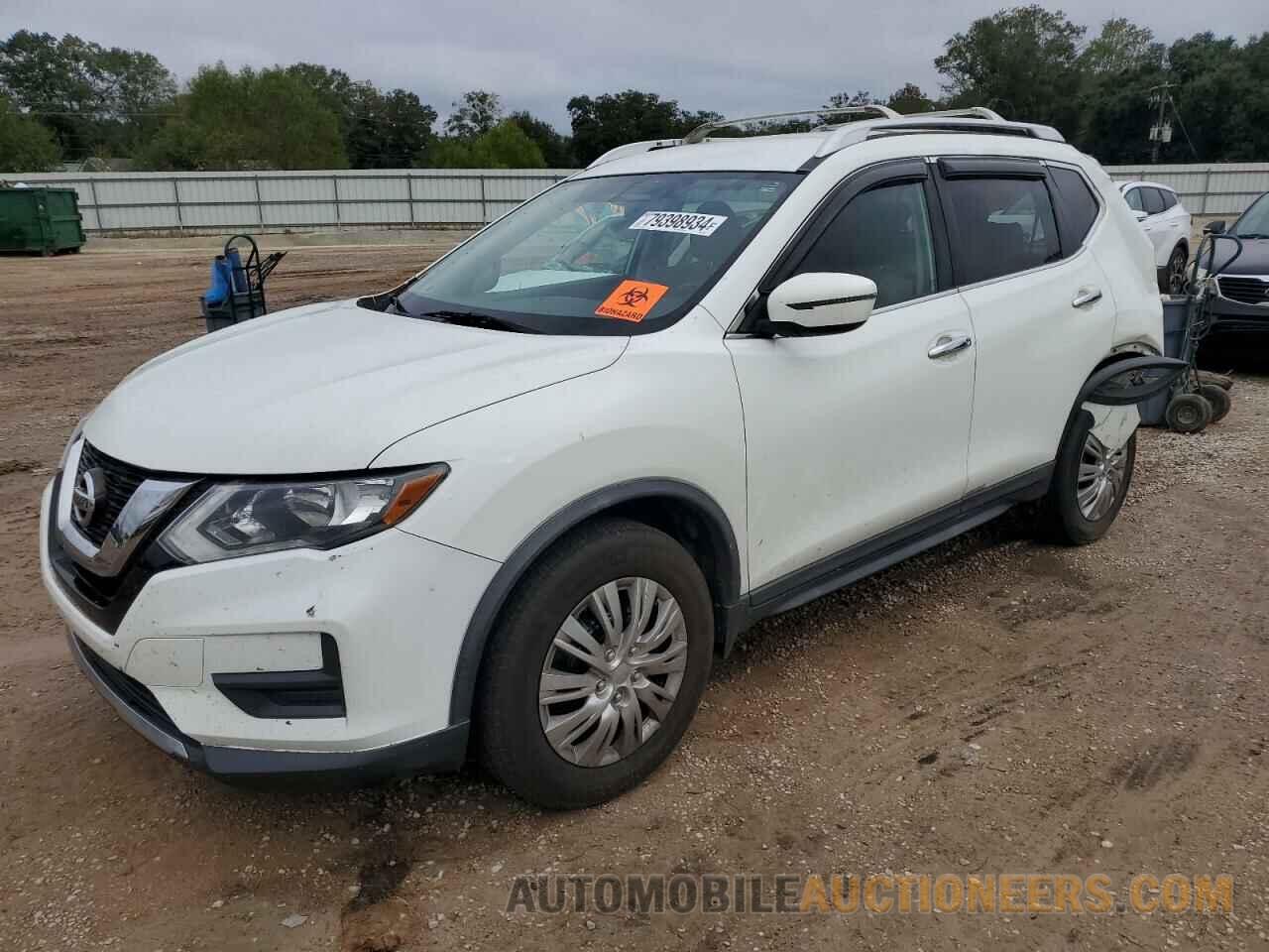 KNMAT2MV4HP504762 NISSAN ROGUE 2017