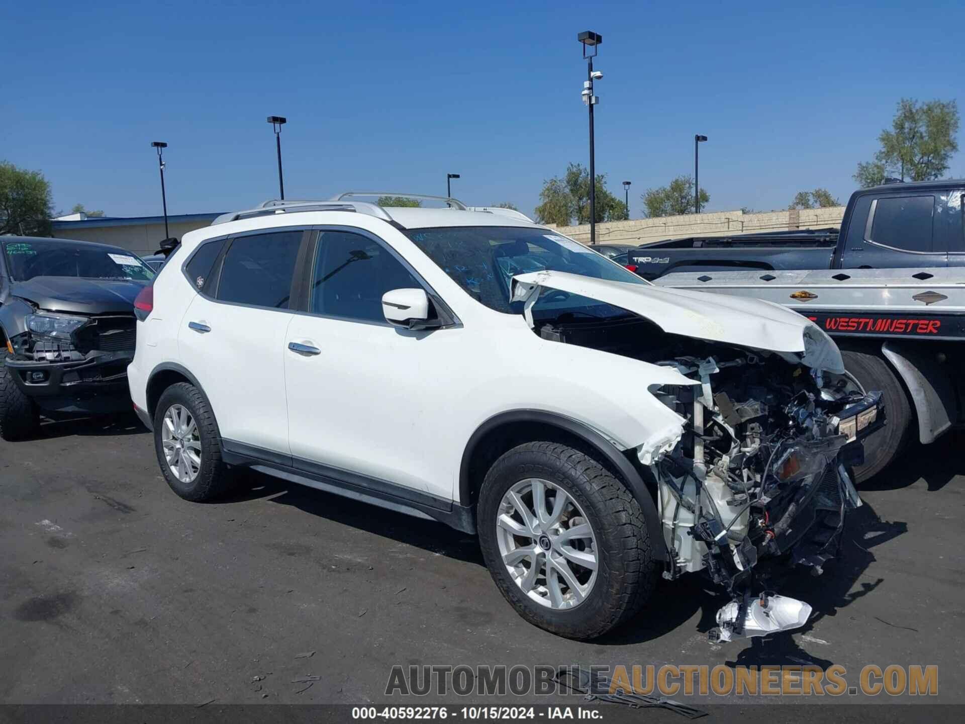 KNMAT2MV4HP566257 NISSAN ROGUE 2017