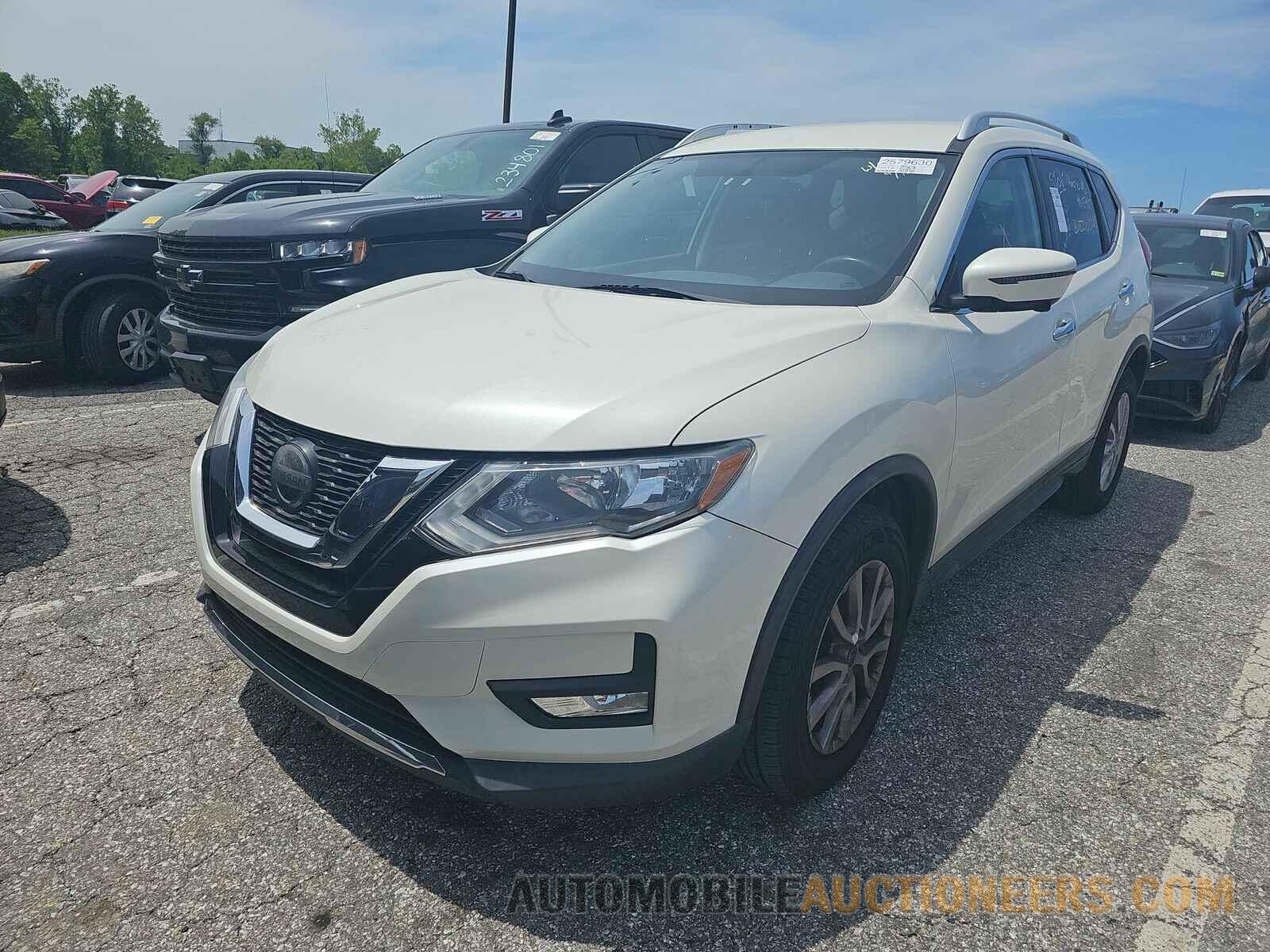 KNMAT2MV4JP513306 Nissan Rogue 2018