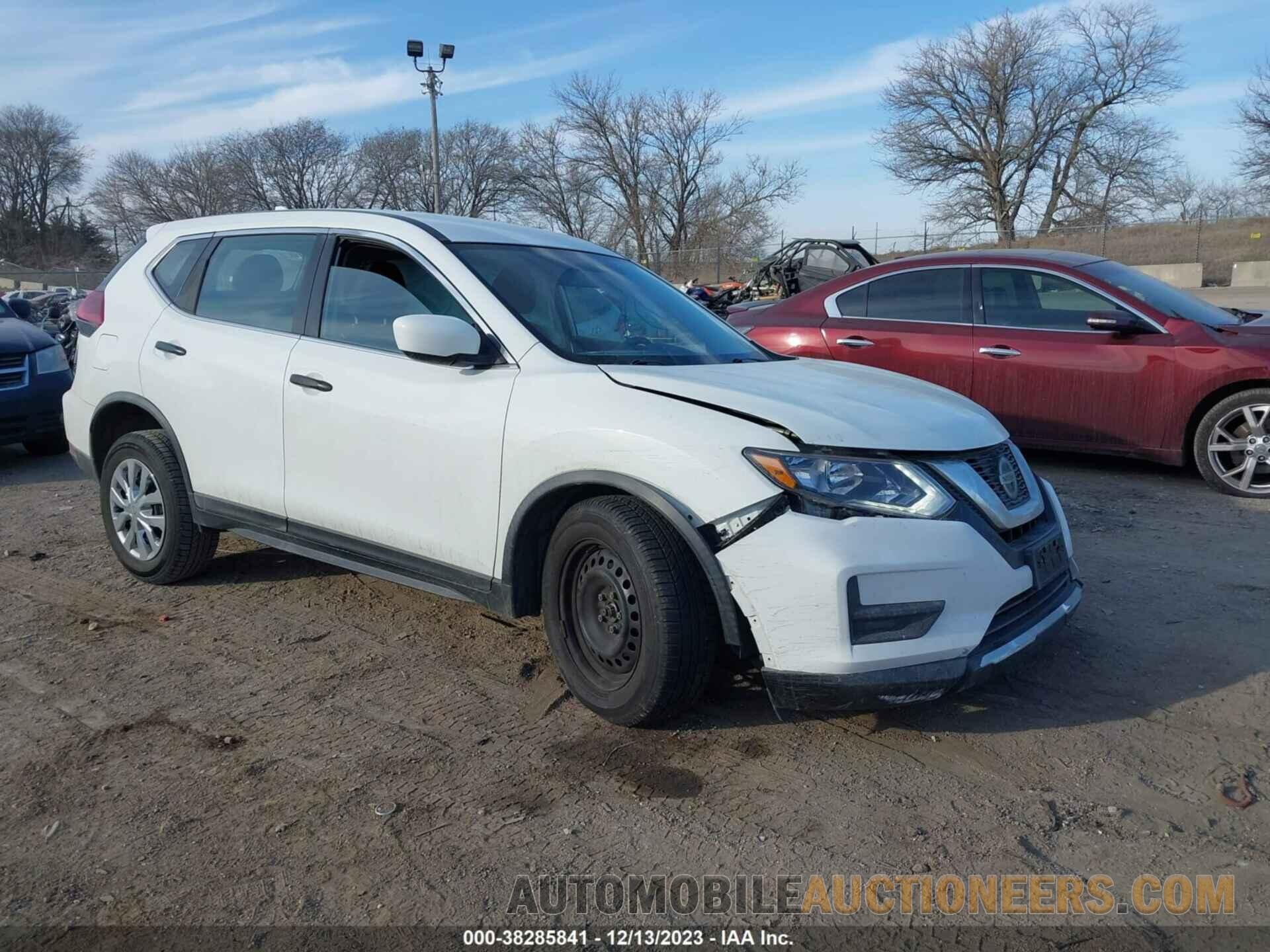 KNMAT2MV4JP523706 NISSAN ROGUE 2018