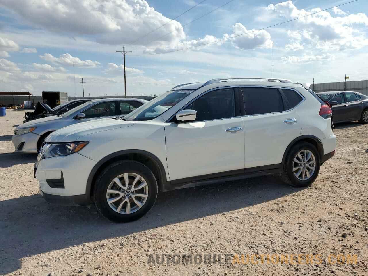 KNMAT2MV4JP541669 NISSAN ROGUE 2018