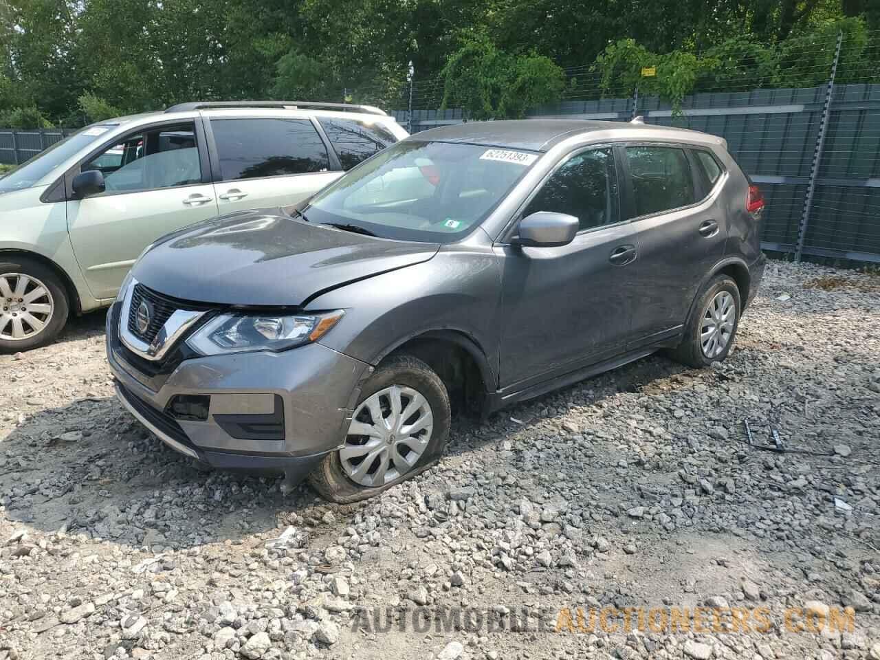 KNMAT2MV4JP575207 NISSAN ROGUE 2018