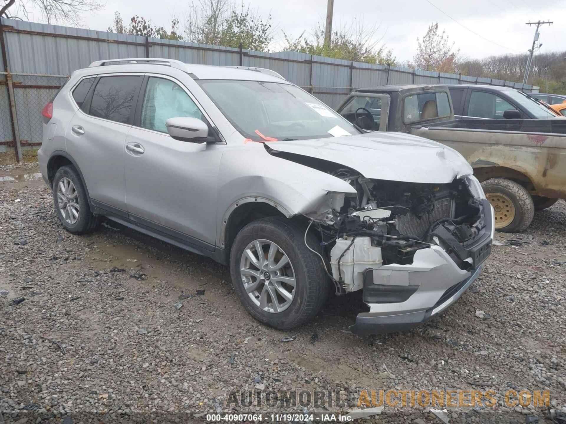 KNMAT2MV5HP508979 NISSAN ROGUE 2017