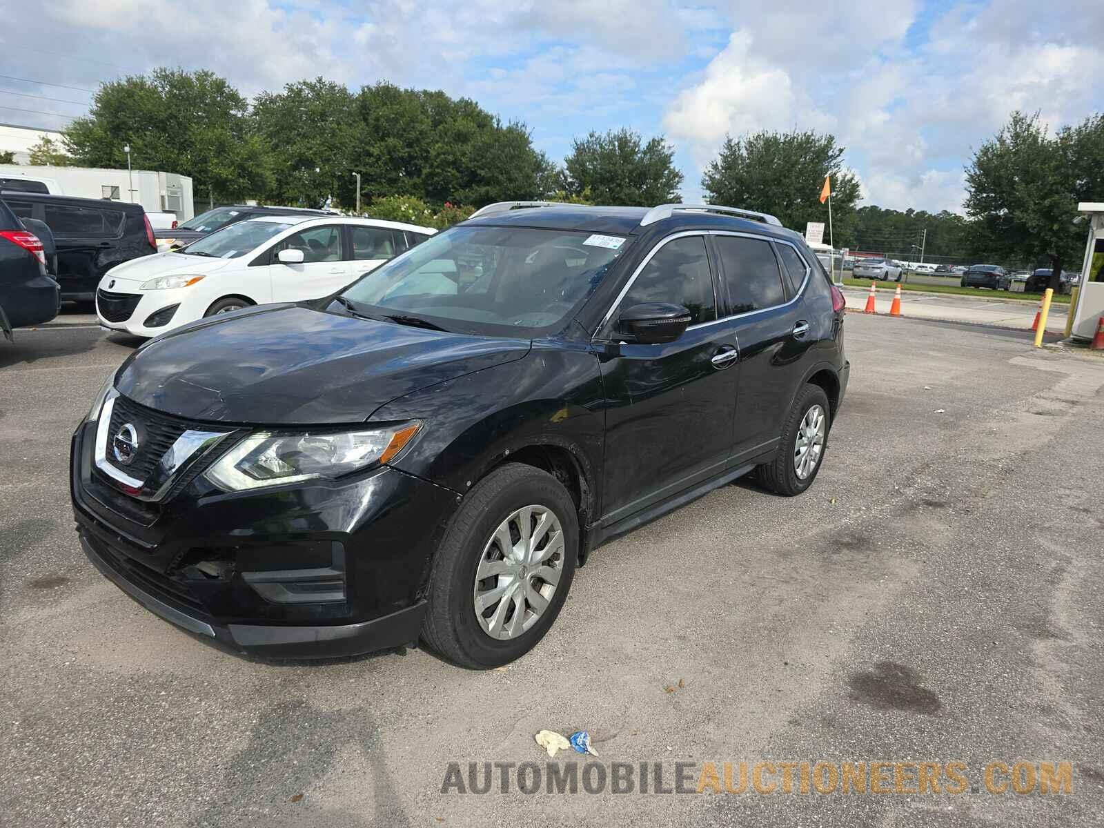 KNMAT2MV5HP572973 Nissan Rogue 2017