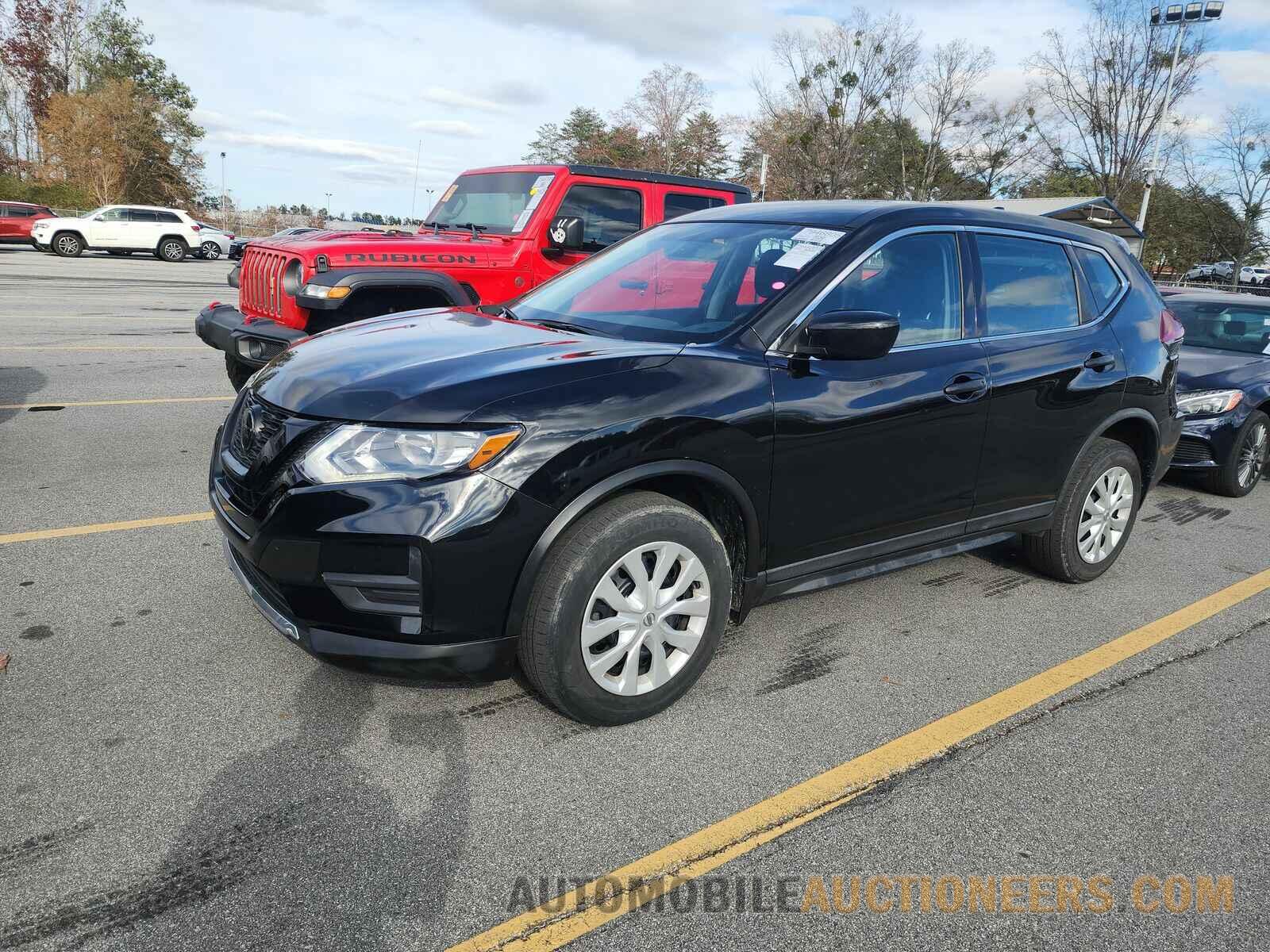 KNMAT2MV5JP507031 Nissan Rogue 2018