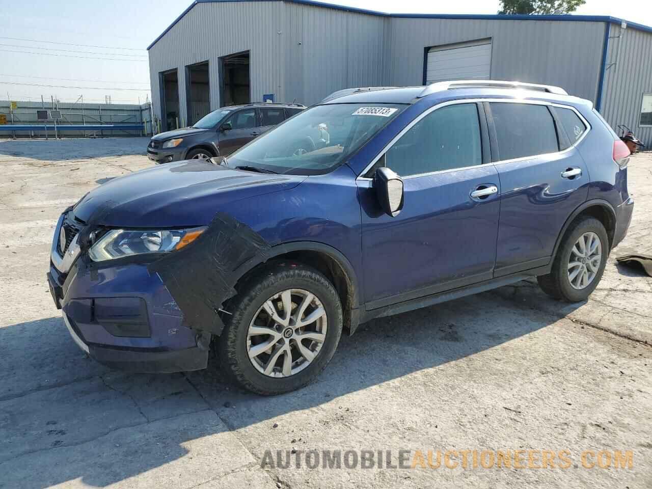 KNMAT2MV5JP557427 NISSAN ROGUE 2018