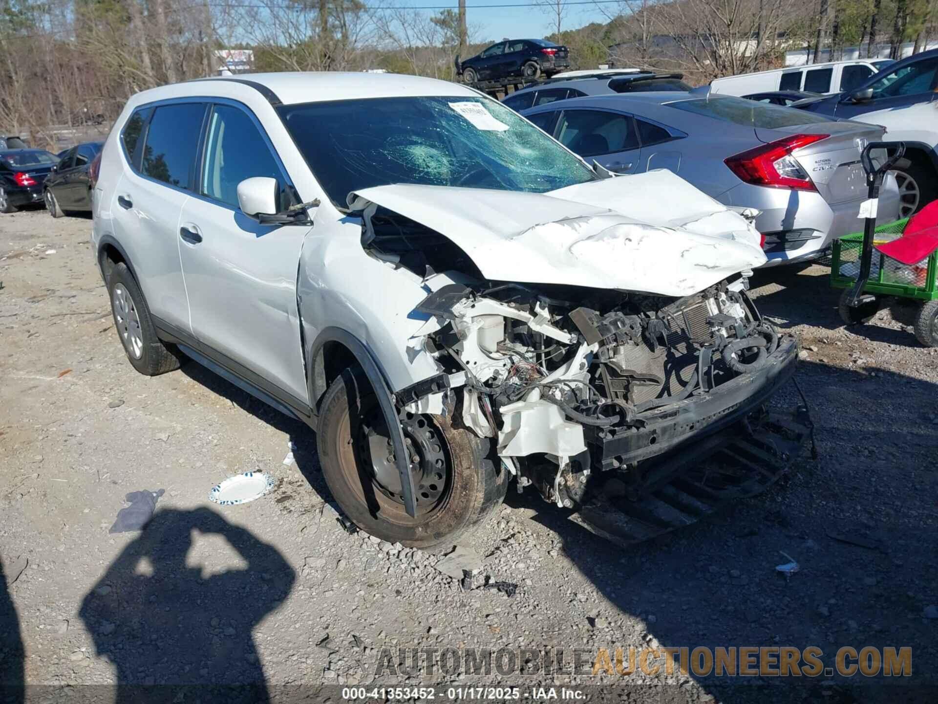 KNMAT2MV5JP572784 NISSAN ROGUE 2018