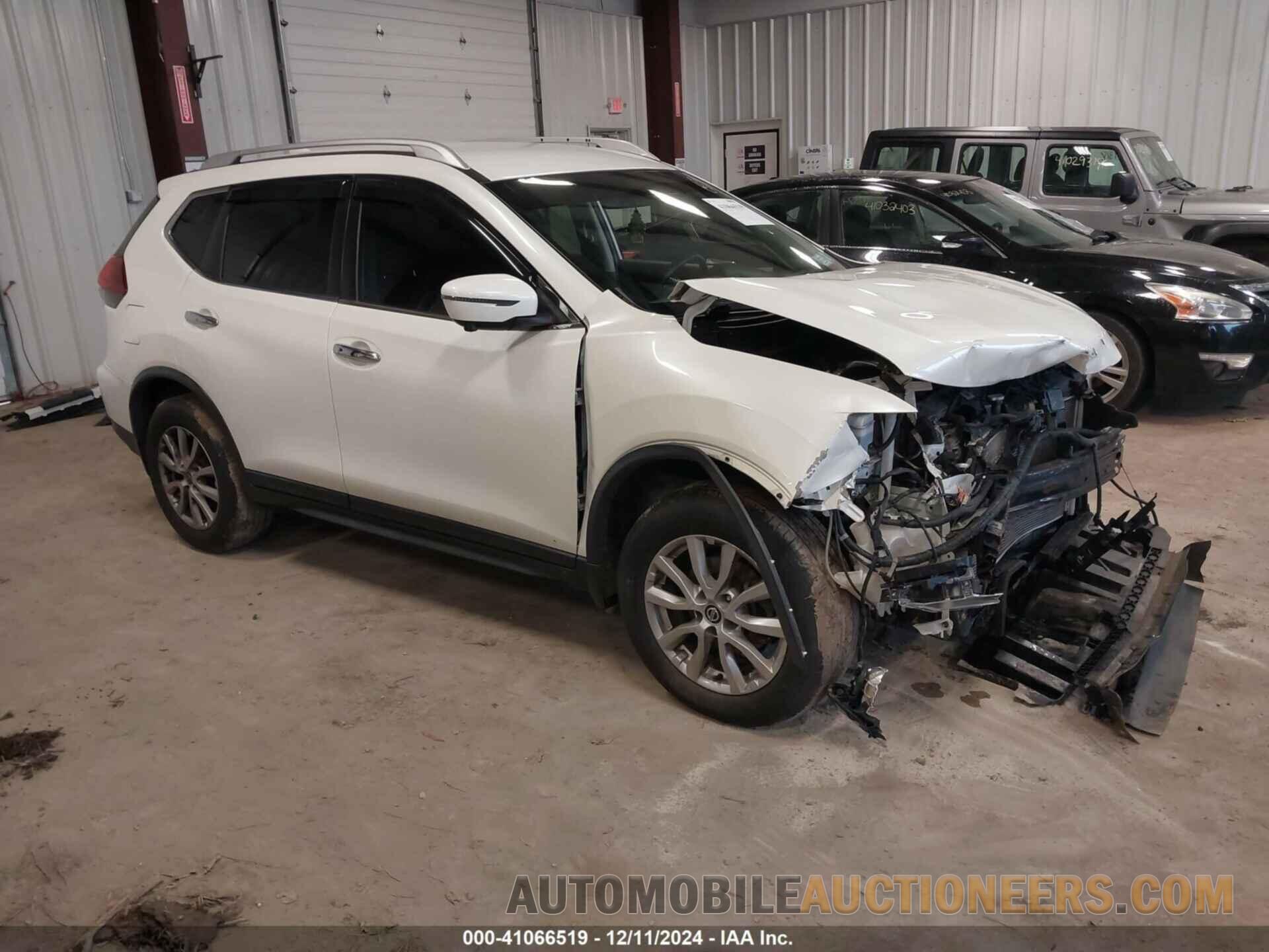 KNMAT2MV5JP600969 NISSAN ROGUE 2018