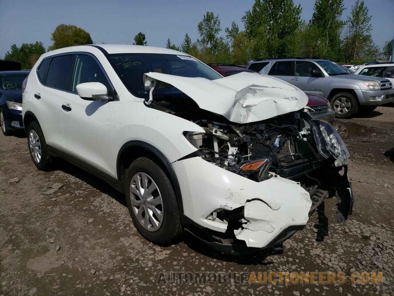 KNMAT2MV6GP700572 NISSAN ROGUE 2016