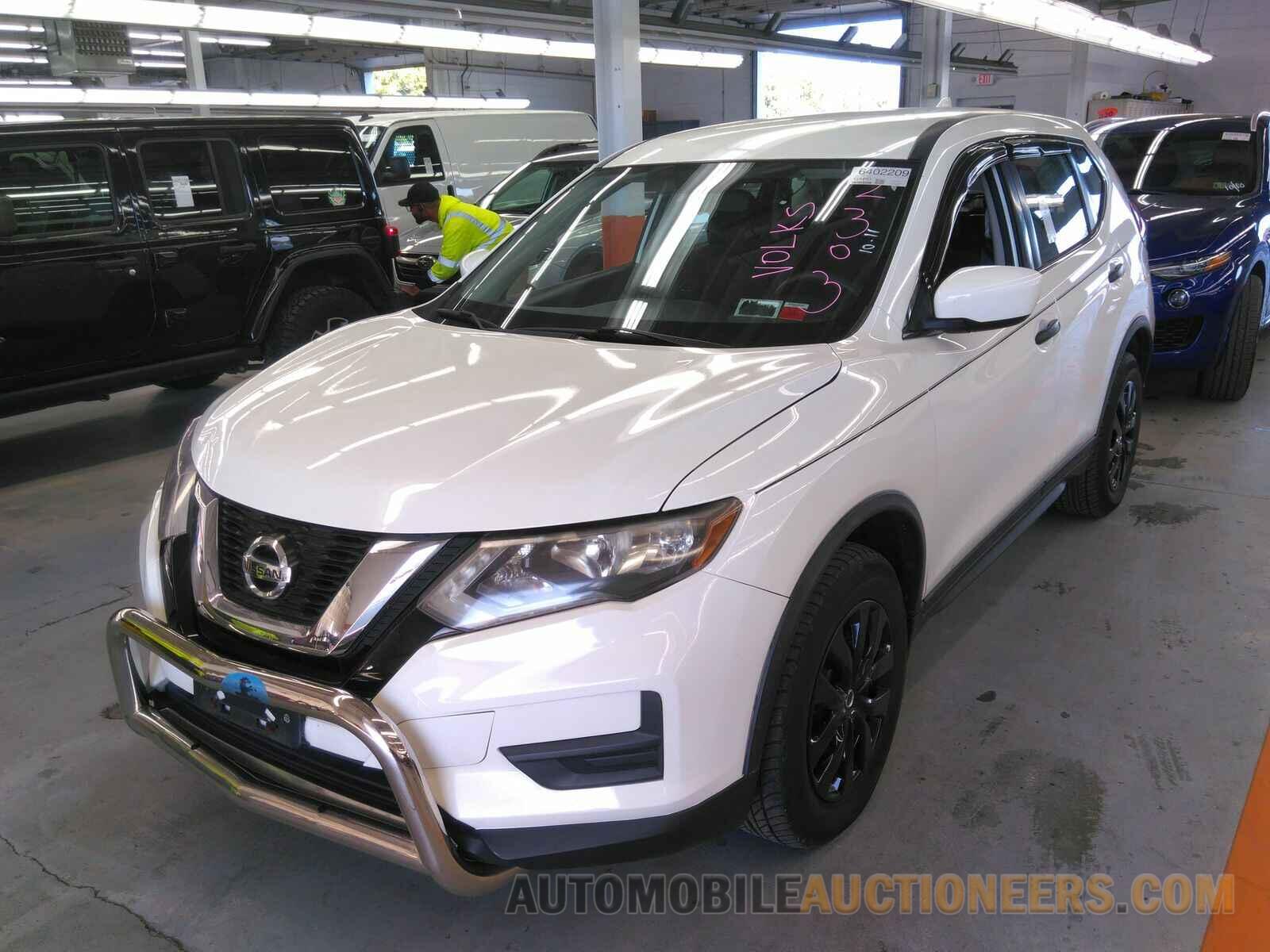 KNMAT2MV6HP502303 Nissan Rogue 2017