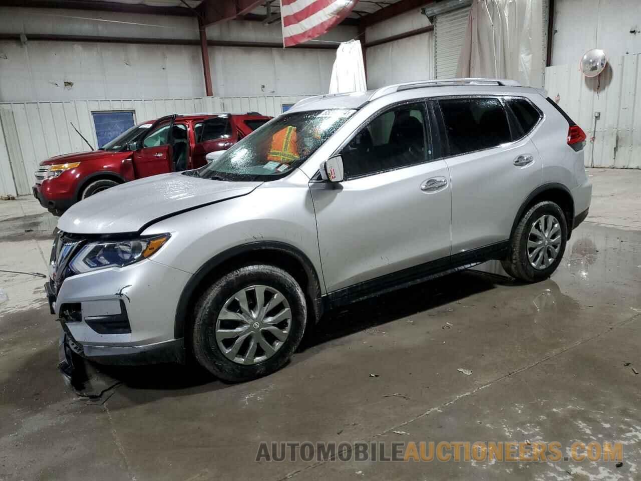 KNMAT2MV6HP571170 NISSAN ROGUE 2017