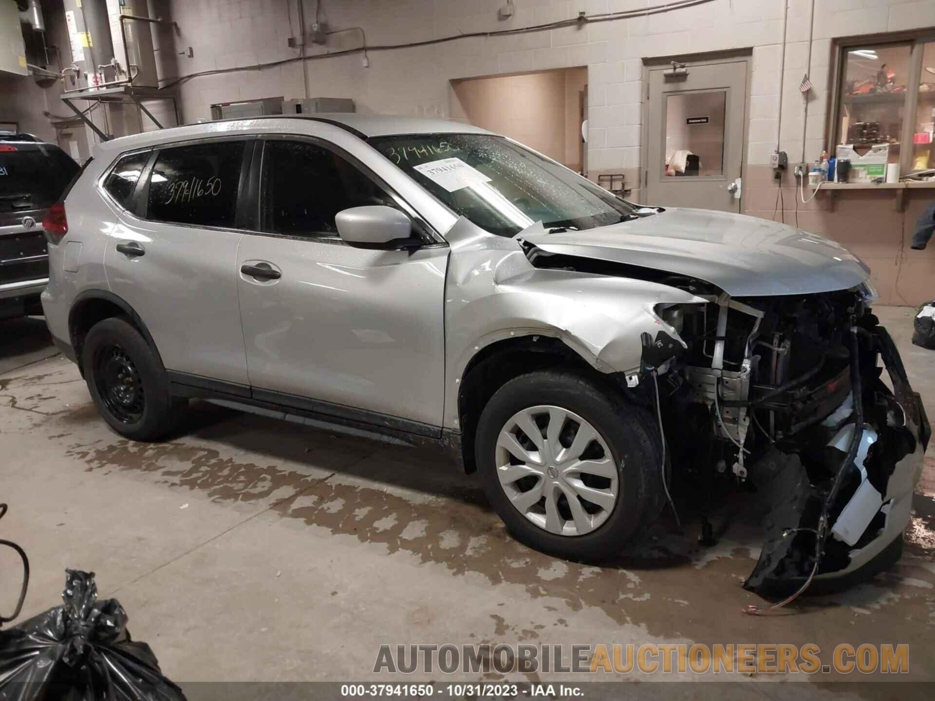 KNMAT2MV6JP509676 NISSAN ROGUE 2018