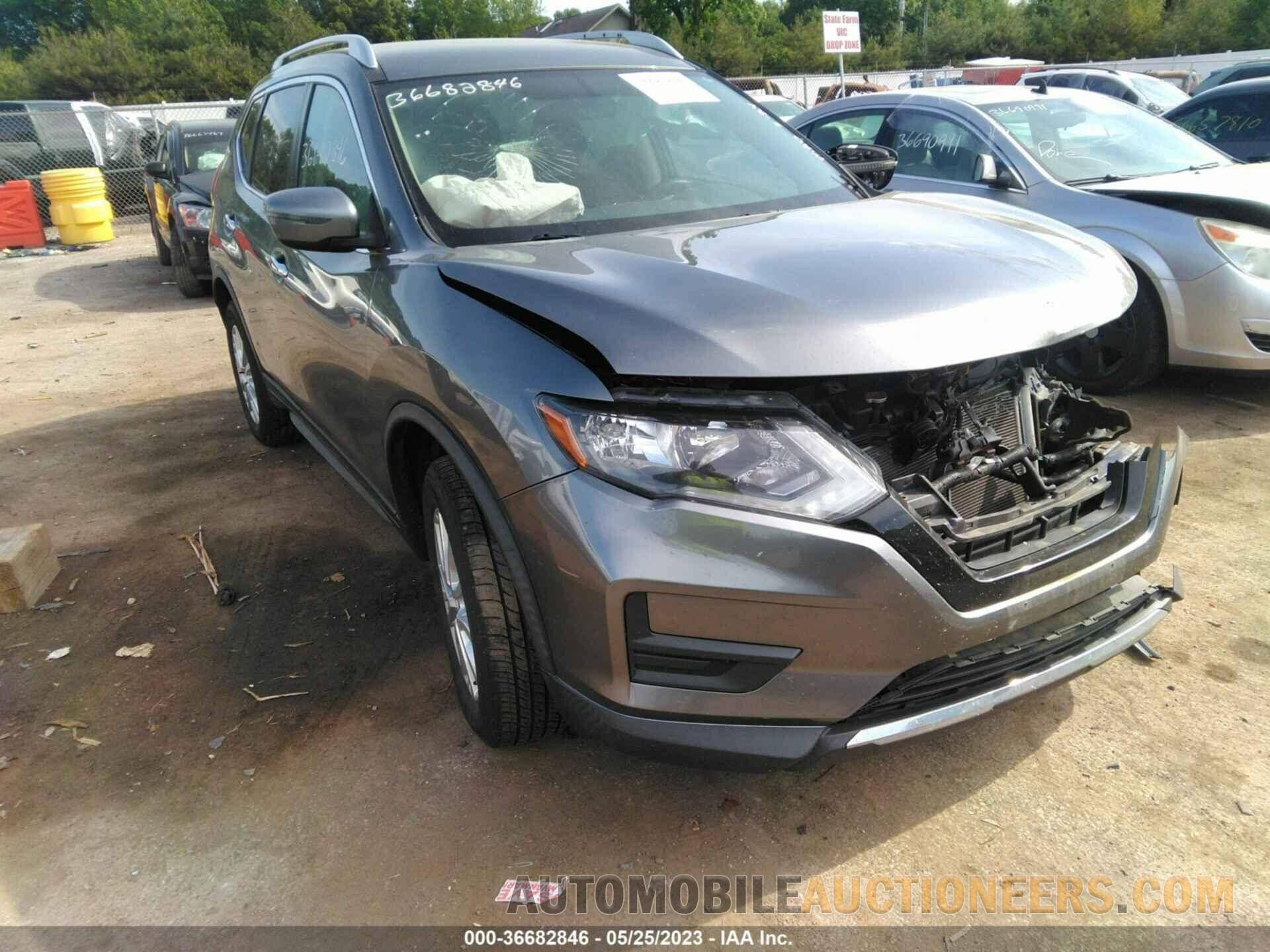 KNMAT2MV6JP511587 NISSAN ROGUE 2018