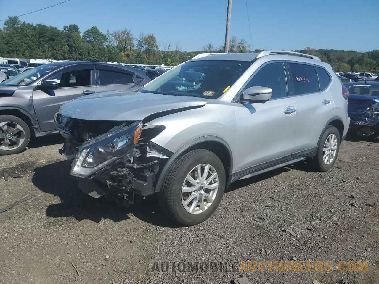 KNMAT2MV6JP599881 NISSAN ROGUE 2018