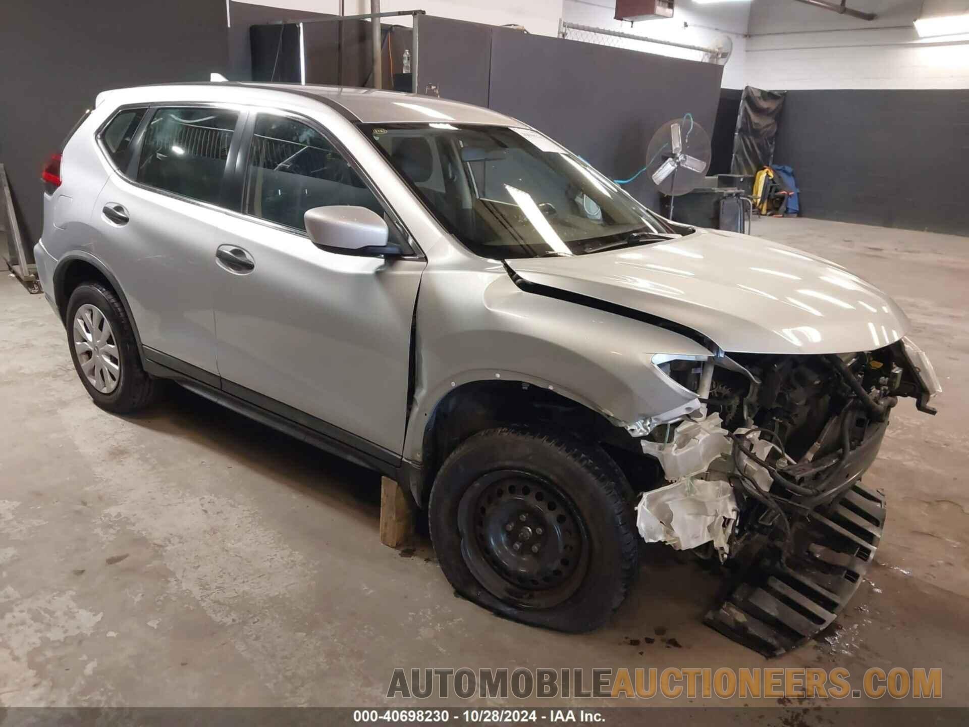 KNMAT2MV6JP607686 NISSAN ROGUE 2018