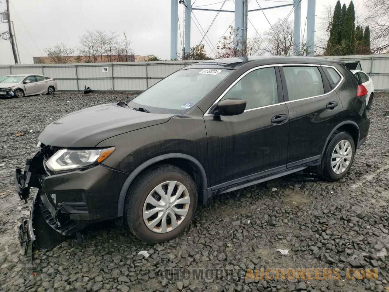 KNMAT2MV7HP513116 NISSAN ROGUE 2017