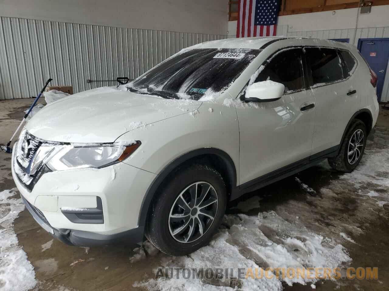 KNMAT2MV7HP563398 NISSAN ROGUE 2017