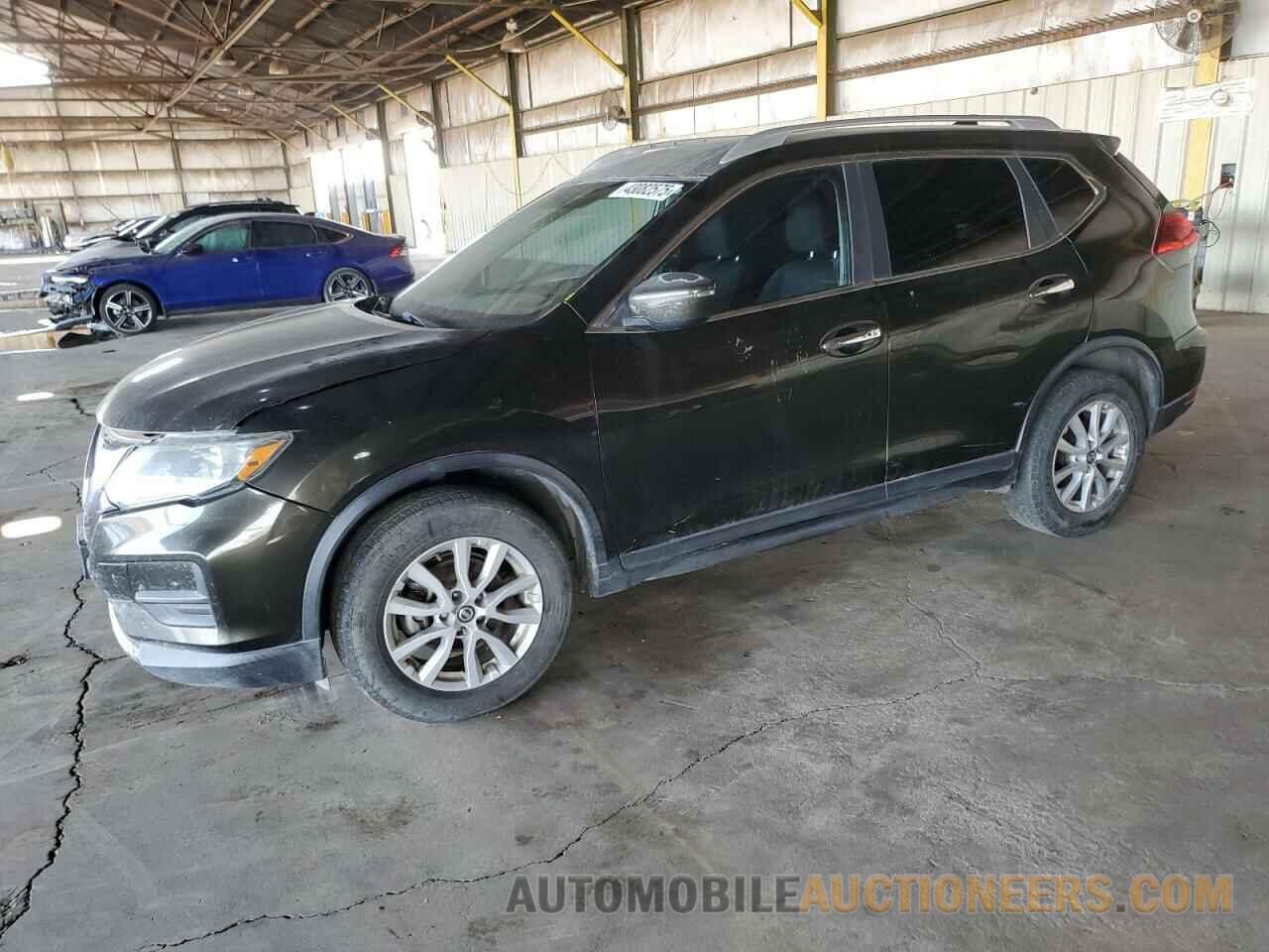 KNMAT2MV7HP582453 NISSAN ROGUE 2017