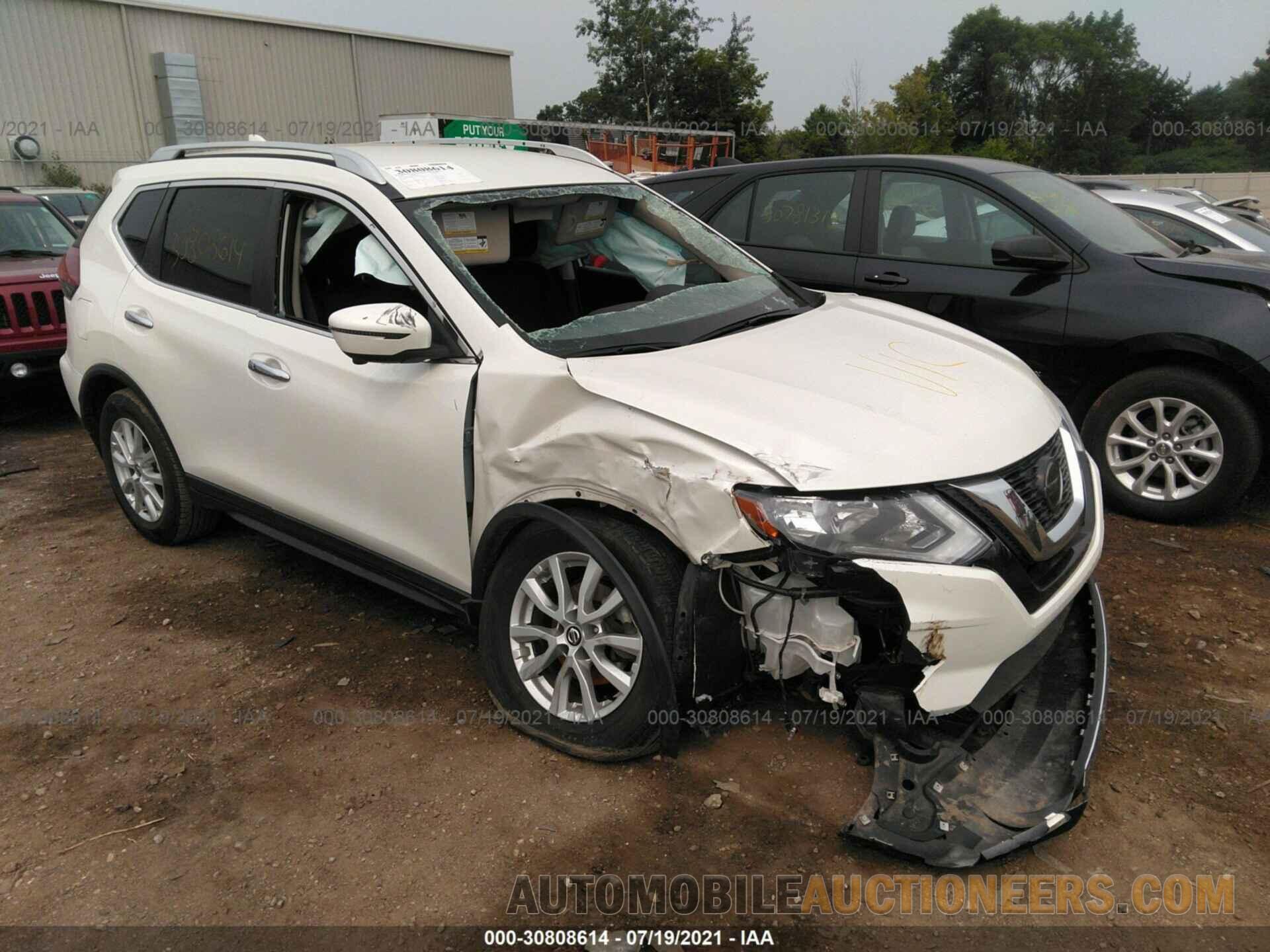 KNMAT2MV7JP553976 NISSAN ROGUE 2018