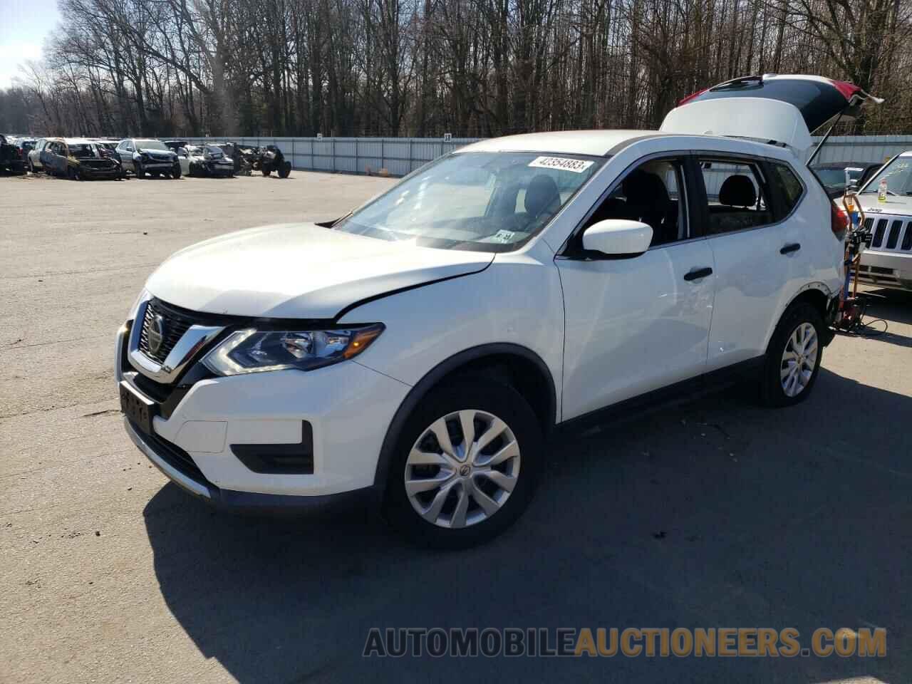 KNMAT2MV7JP567327 NISSAN ROGUE 2018