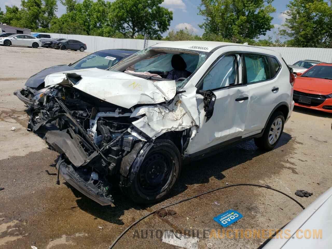 KNMAT2MV7JP571006 NISSAN ROGUE 2018